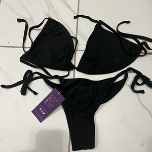 Posing suit/ swim suit